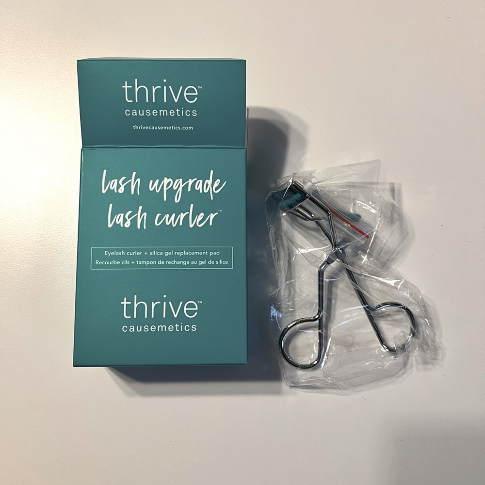 Bundle 4 for $20😀 Thrive Causemetics lash curler